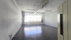 Sin Cheong Building (D20), Factory #585397741